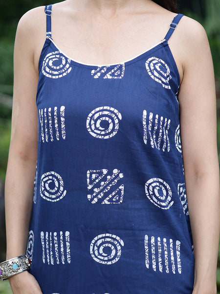 Women Blue Printed Sleeveless Kurti