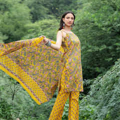 Women Mustard Yellow Floral Printed Straight Kurta with Printed Trousers & Dupatta (Set of 3)
