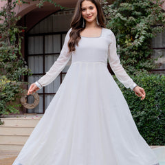 Poshak Hub Women Off-White Georgette Hand Embroidery Anarkali Kurta