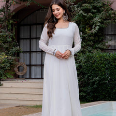 Poshak Hub Women Off-White Georgette Hand Embroidery Anarkali Kurta