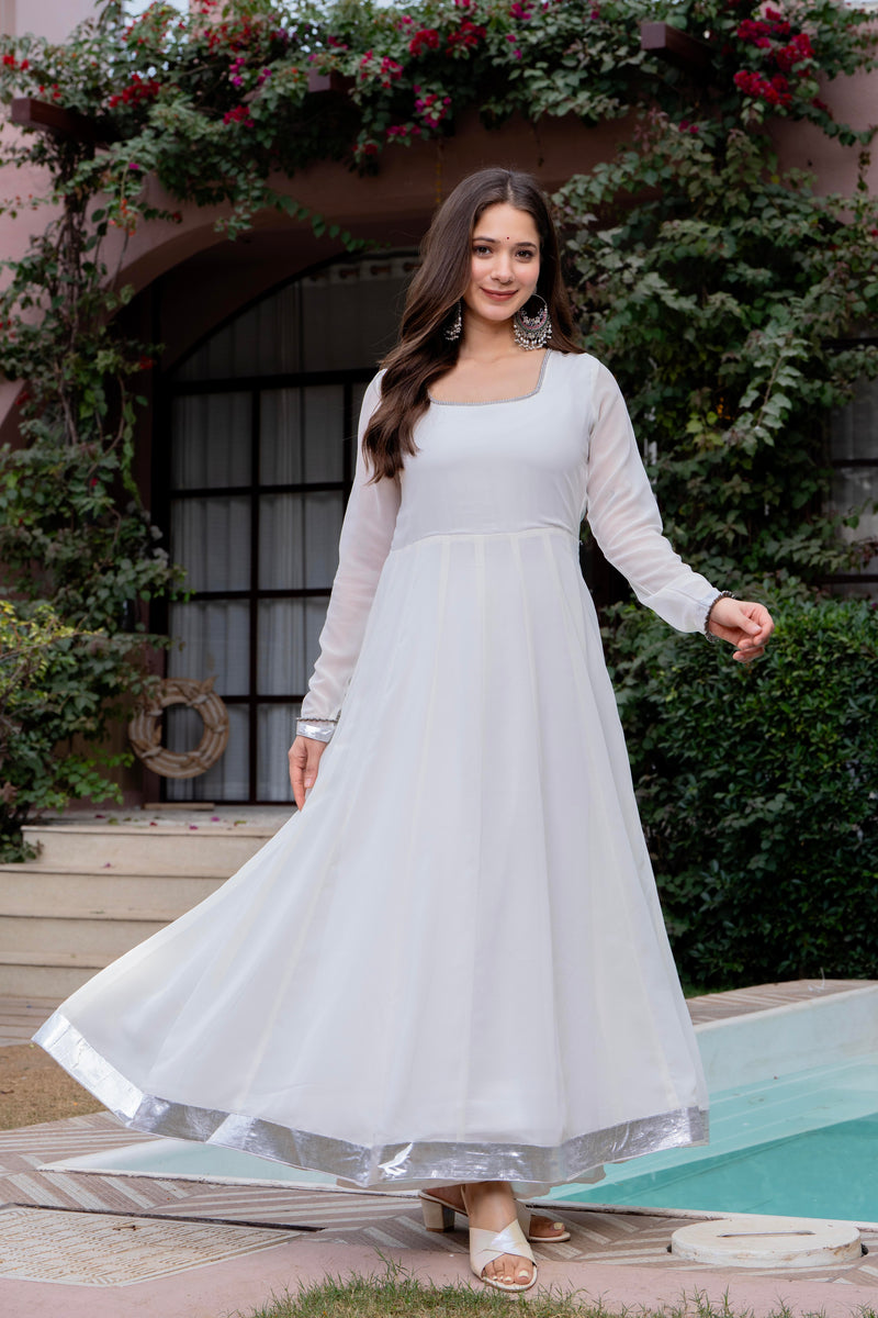 Poshak Hub Women Off-White Georgette Hand Embroidery Anarkali Kurta