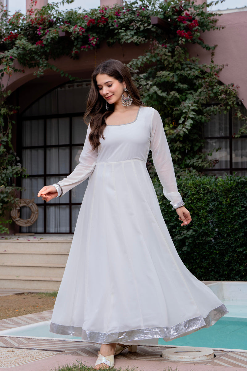 Poshak Hub Women Off-White Georgette Hand Embroidery Anarkali Kurta