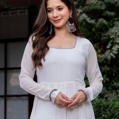 Poshak Hub Women Off-White Georgette Hand Embroidery Anarkali Kurta