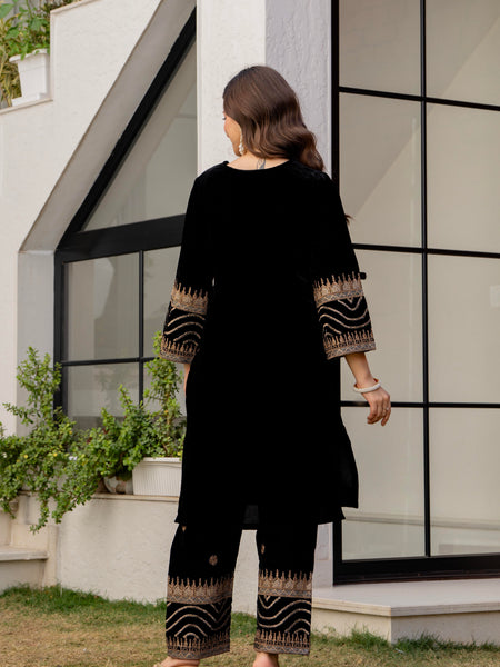 Poshak Hub Women Black Velvet Embroidered Kurta & Trouser Set