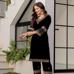 Poshak Hub Women Black Velvet Embroidered Kurta & Trouser Set