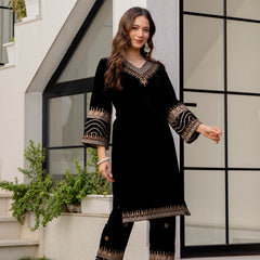 Poshak Hub Women Black Velvet Embroidered Kurta & Trouser Set