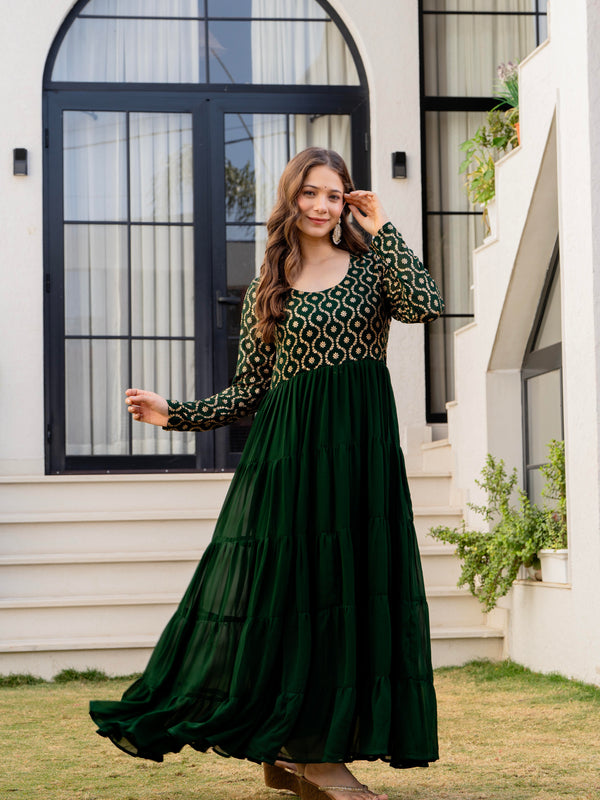 Poshak Hub Women Green Georgette Foil print Tiered Anarkali Kurta