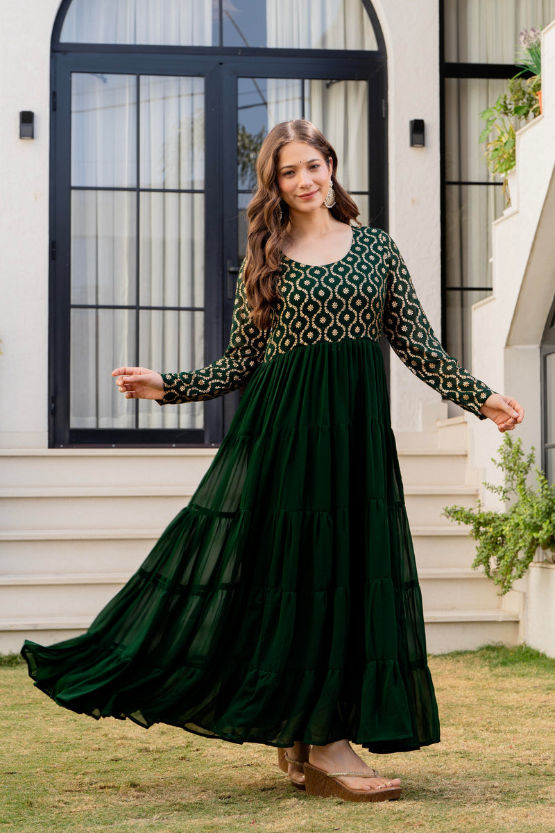Poshak Hub Women Green Georgette Foil print Tiered Anarkali Kurta