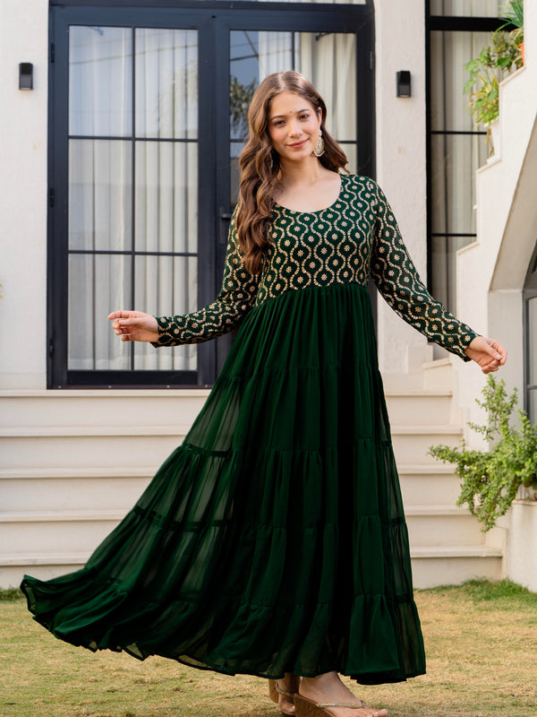 Poshak Hub Women Green Georgette Foil print Tiered Anarkali Kurta
