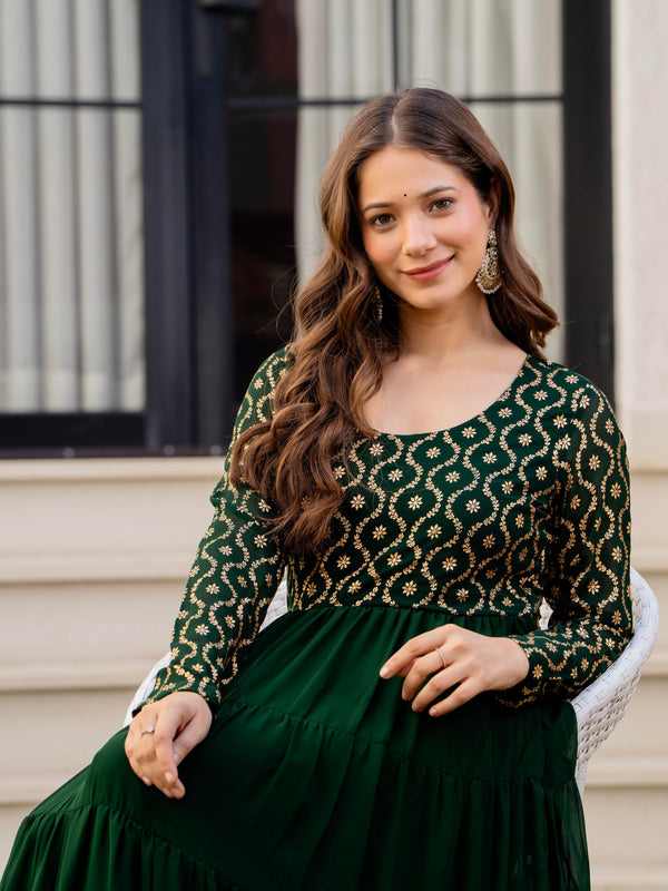 Poshak Hub Women Green Georgette Foil print Tiered Anarkali Kurta