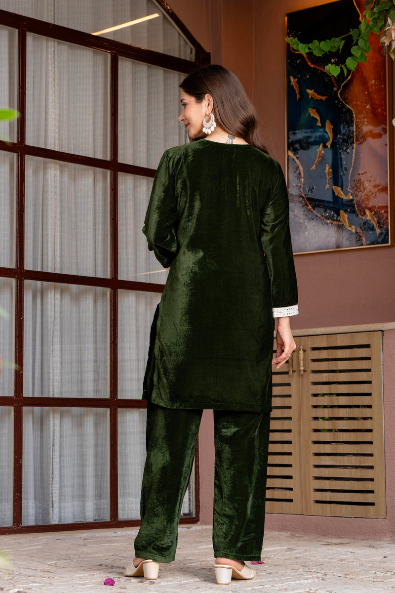 Poshak Hub Women Green Mirror Work Embroidery Velvet Tunic with Trouser Co-ord Set