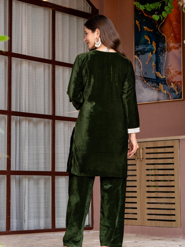 Poshak Hub Women Green Mirror Work Embroidery Velvet Tunic with Trouser Co-ord Set