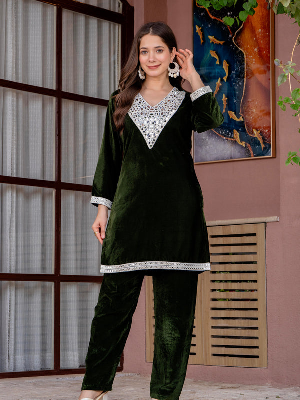 Poshak Hub Women Green Mirror Work Embroidery Velvet Tunic with Trouser Co-ord Set