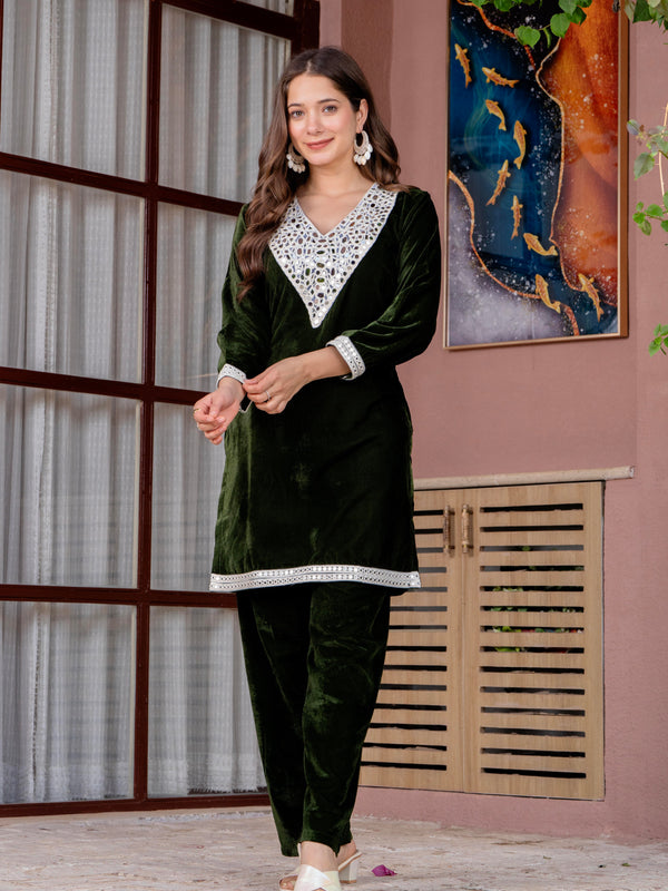 Poshak Hub Women Green Mirror Work Embroidery Velvet Tunic with Trouser Co-ord Set