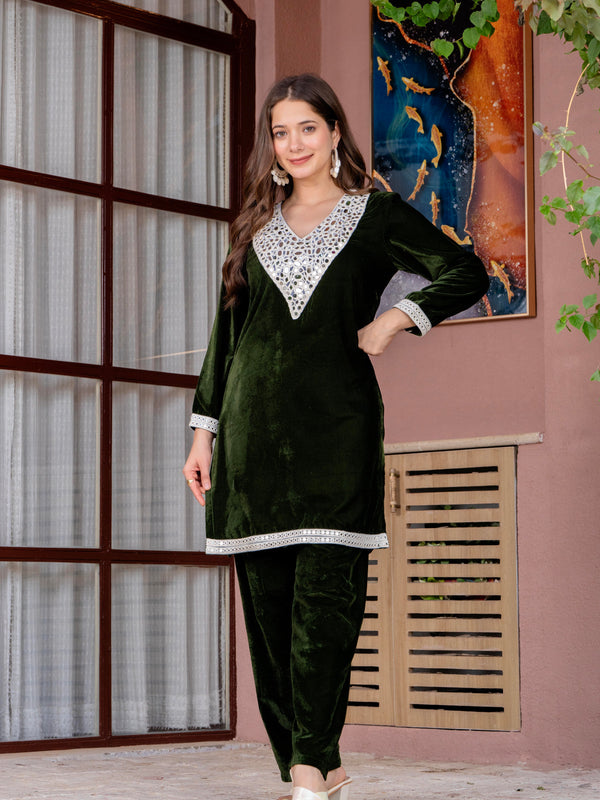 Poshak Hub Women Green Mirror Work Embroidery Velvet Tunic with Trouser Co-ord Set