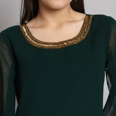 Poshak Hub Green Floral Print V Neck Top