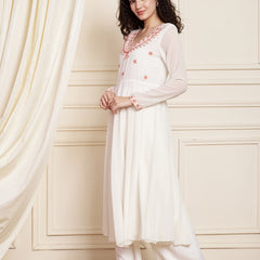 Poshak Hub Women Off-White Ethnic Motifs Aari Work Georgette Anarkali Kurta