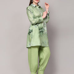 Poshak Hub Women Green Linen Digital Print Cord Set