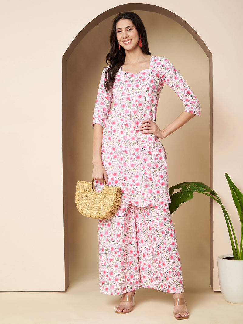 Poshak Hub Women White & Pink Cotton A Line Kurta and palazzo