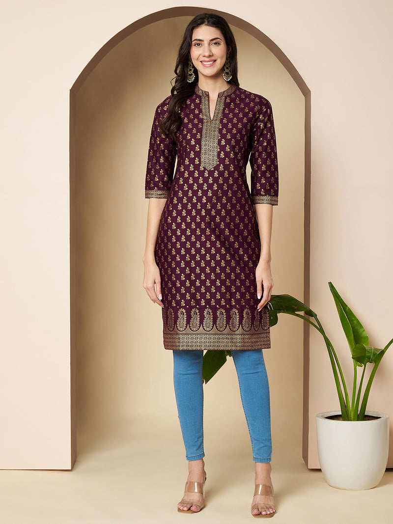 Poshak Hub Women Cotton Purple Gold Print Staright Kurta
