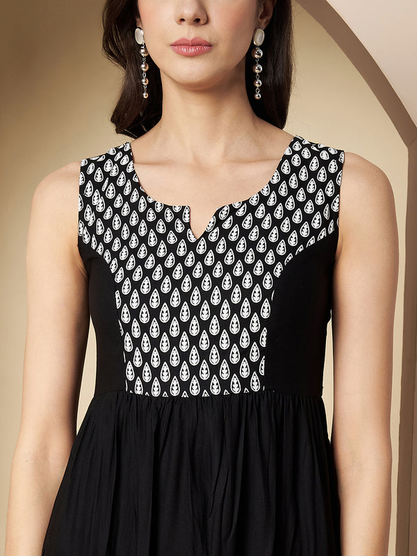 Poshak Hub Women Black Rayon A Line Kurta and palazzo