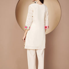 Poshak Hub Women Off-White Premium cotton Hakuba Chicken Embroidery Co-Ord Set