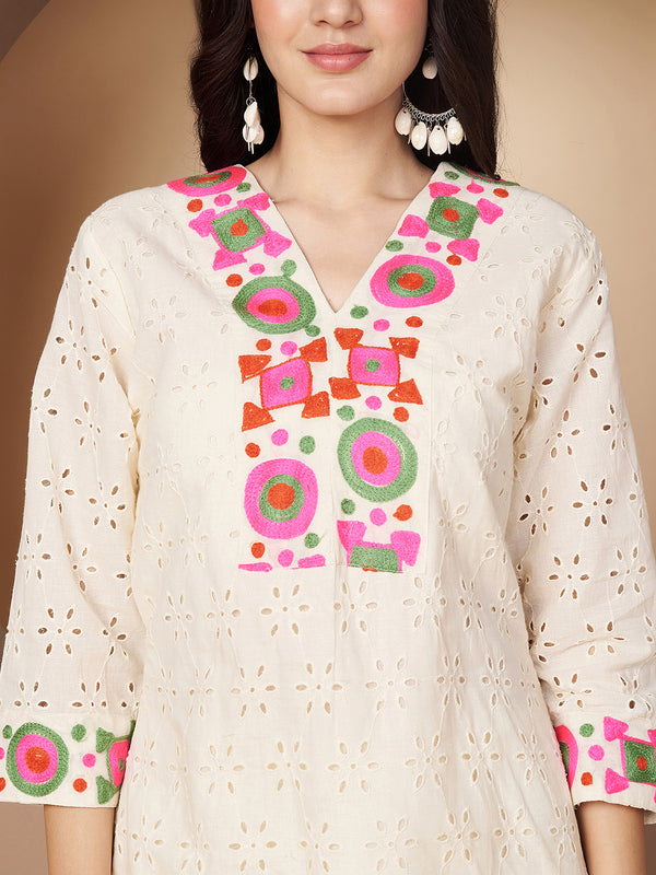 Poshak Hub Women Off-White Premium cotton Hakuba Chicken Embroidery Co-Ord Set