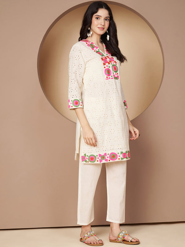 Poshak Hub Women Off-White Premium cotton Hakuba Chicken Embroidery Co-Ord Set