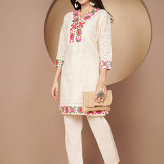 Poshak Hub Women Off-White Premium cotton Hakuba Chicken Embroidery Co-Ord Set