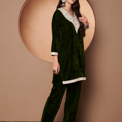 Poshak Hub Women Green Mirror Work Embroidery Velvet Tunic with Trouser Co-ord Set