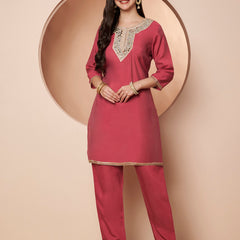 Poshak Hub Women Pink Embroidered Neck Co-Ord Set