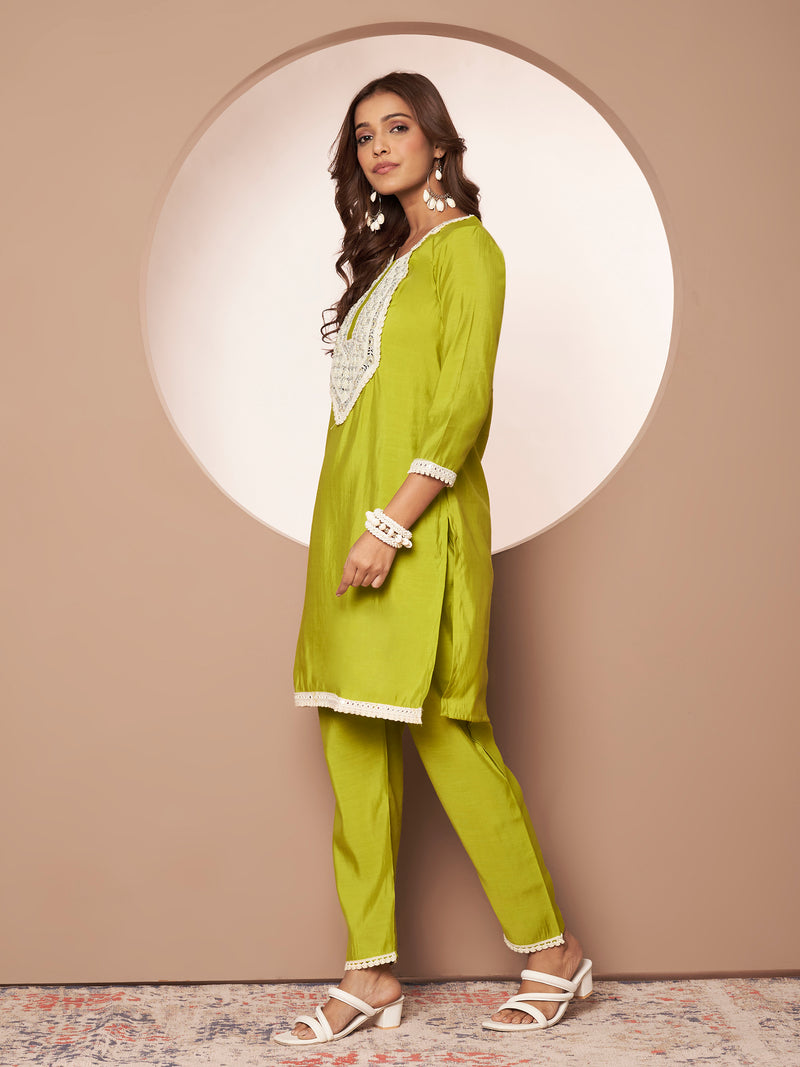 Poshak Hub Women Lime Green Embroidered Neck Co-Ord Set