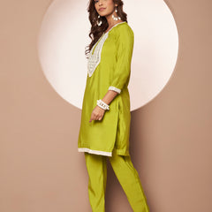 Poshak Hub Women Lime Green Embroidered Neck Co-Ord Set